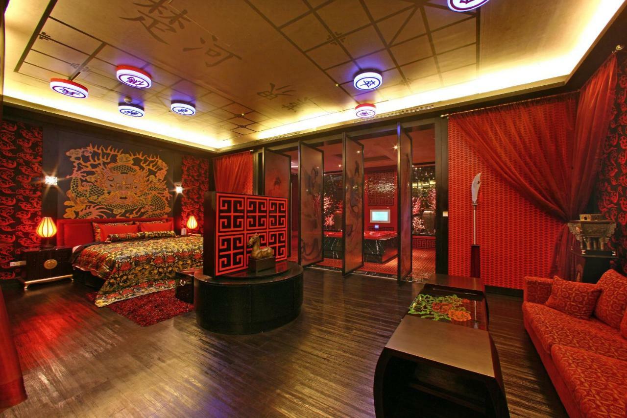 Sato Castle Motel Тайбэй Экстерьер фото