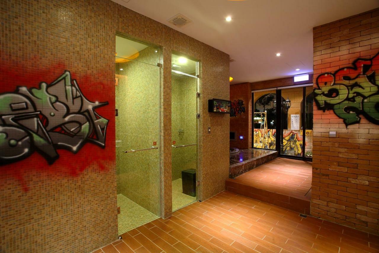 Sato Castle Motel Тайбэй Экстерьер фото